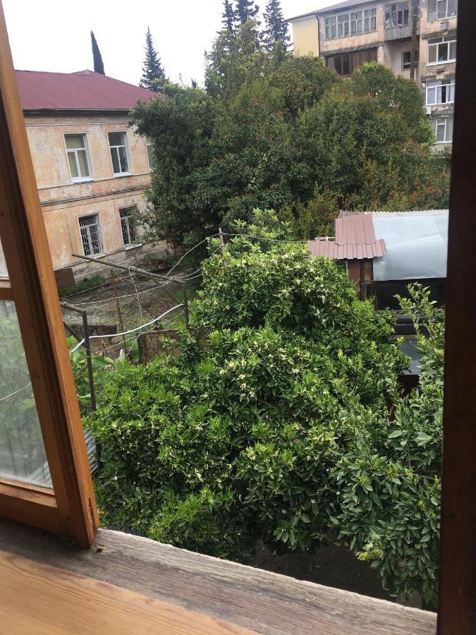 Private house Hotel Szuhumi Kültér fotó